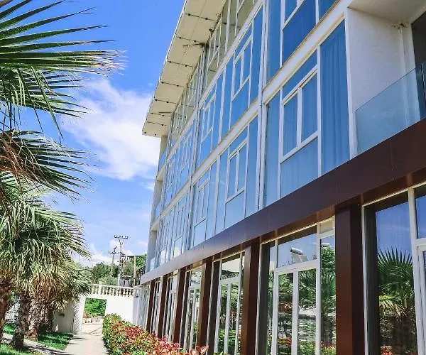 Aria Hotel Golem (Tirana)