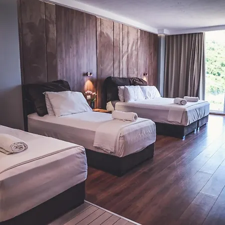 Hotel Aria Golem (Tirana)